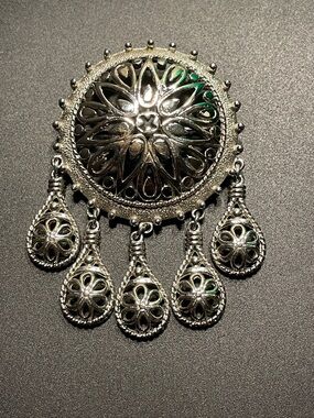 Vendome Signed Filigree Dangle Brooch Ornate Statement Pin